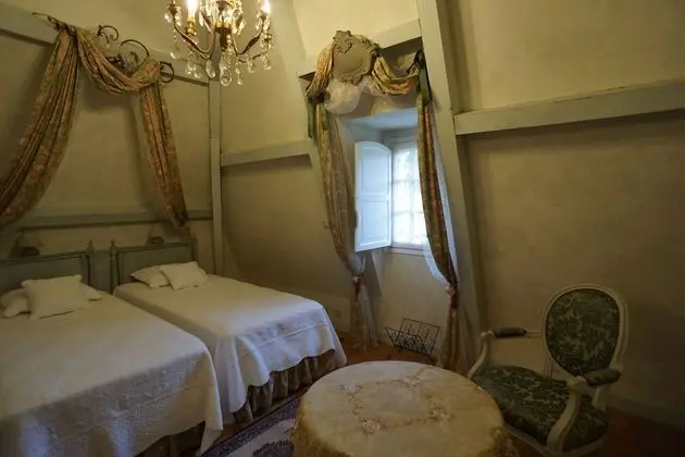 İki Ayrı Yataklı Oda (La Vie En Son Royaume)