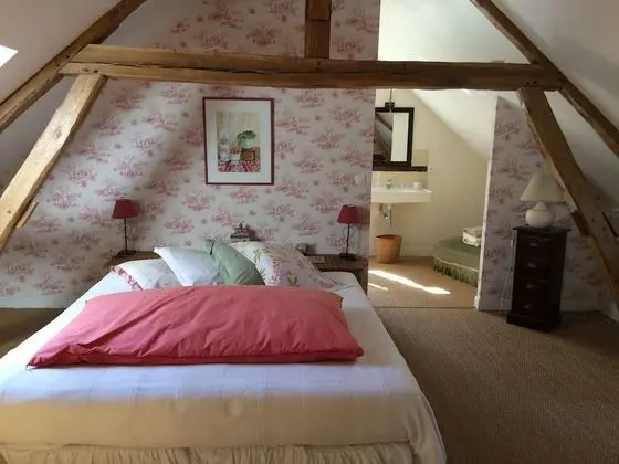 Premium Tek Büyük Yataklı Oda