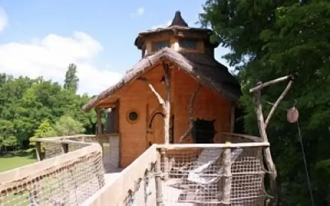 Ağaç Ev (Hut on Stilts)