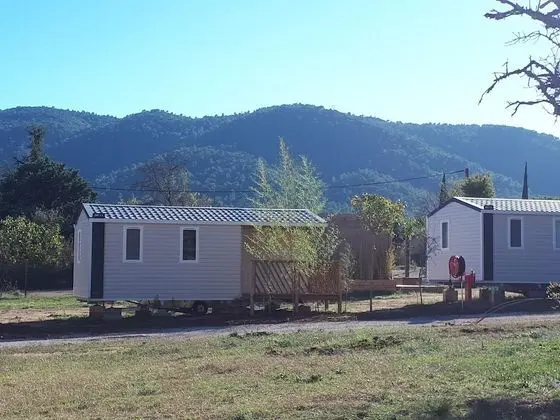 Karavan, 2 Yatak Odası (Loggia Compact)