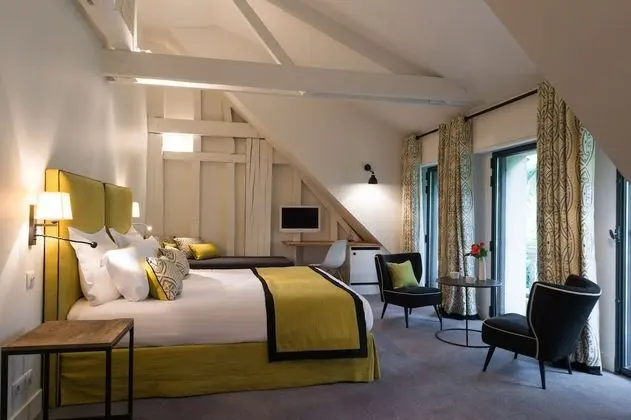 Tek Büyük Yataklı Oda, Ek Bina (Elegance)