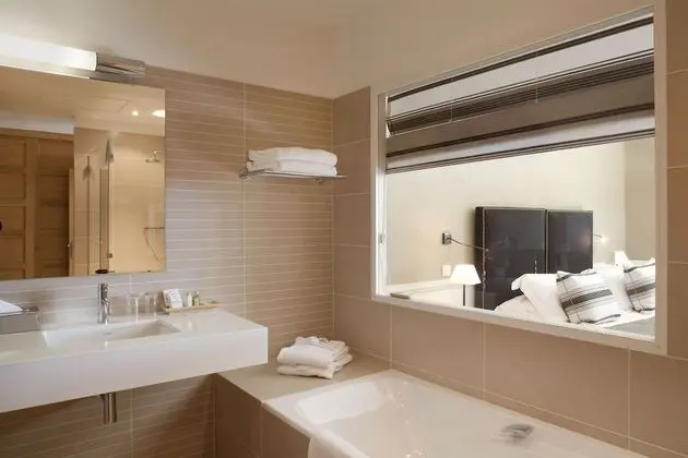 Tek Büyük Yataklı Oda, Ek Bina (Elegance)