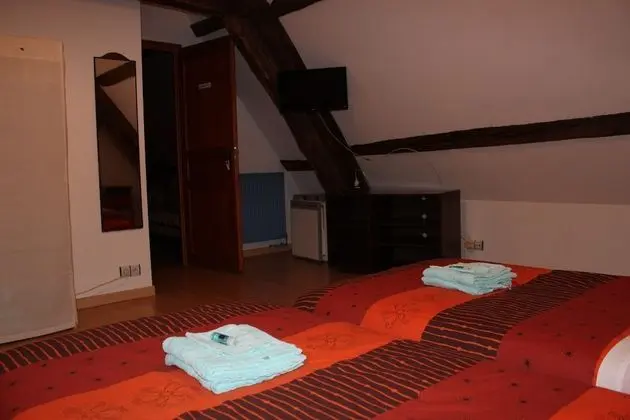 Club Oda, 2 Tek Kişilik Yatak, Ortak Banyo