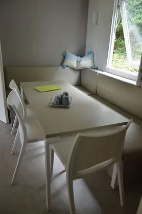 Deluxe Karavan