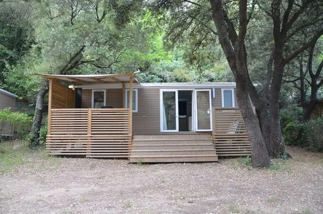 Premium Karavan