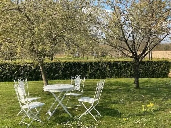 Comfort Kır Evi, Banyolu/Duşlu, Bahçe Manzaralı (Gîte la Malibran )
