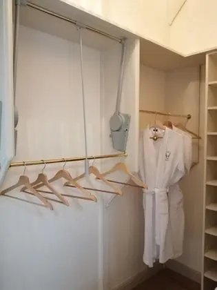 Deluxe Tek Büyük Yataklı Oda, Banyolu/Duşlu (Suite Aimée Dalton)