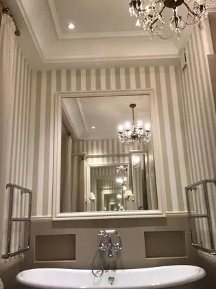 Deluxe Tek Büyük Yataklı Oda, Banyolu/Duşlu (Suite Aimée Dalton)