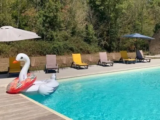 Family Kır Evi, Banyolu/Duşlu (Gîte Mimi Pinson)