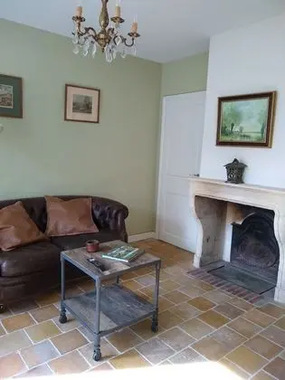 Family Kır Evi, Banyolu/Duşlu (Gîte Mimi Pinson)