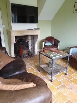 Family Kır Evi, Banyolu/Duşlu (Gîte Mimi Pinson)