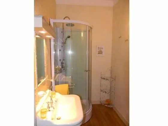 Tek Büyük Yataklı Oda (La Baldaquin)