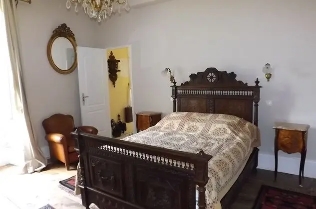 Tek Büyük Yataklı Oda, Banyolu/Duşlu (Jennifer)