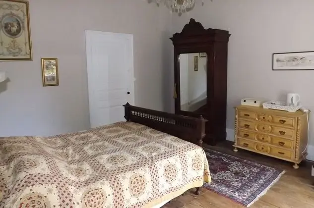 Tek Büyük Yataklı Oda, Banyolu/Duşlu (Jennifer)