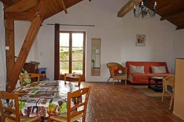 Tek Büyük Yataklı Oda (Thym)