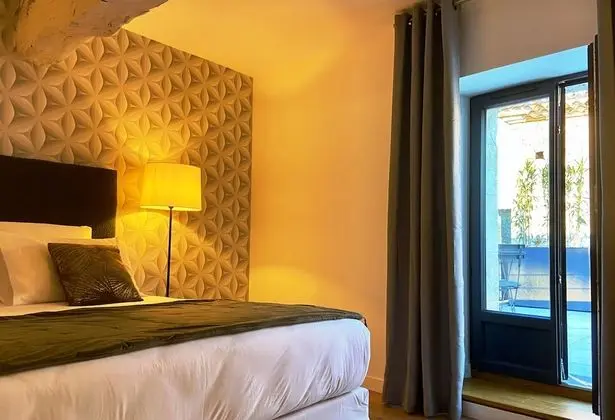 Deluxe Tek Büyük veya İki Ayrı Yataklı Oda