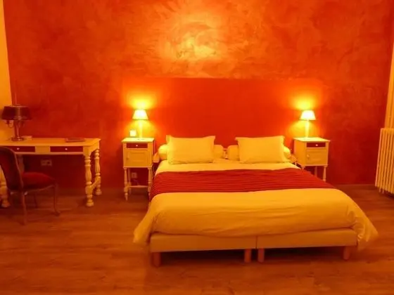 Luxury Tek Büyük Yataklı Oda, Banyolu/Duşlu (Vue sur vignes - Vanille)