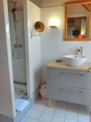 Tek Büyük Yataklı Oda, Banyolu/Duşlu