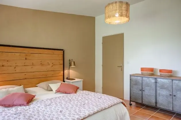 Ev, Teras (Gite du Chai)