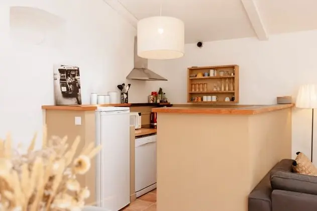 Ev, Teras (Gite du Chai)