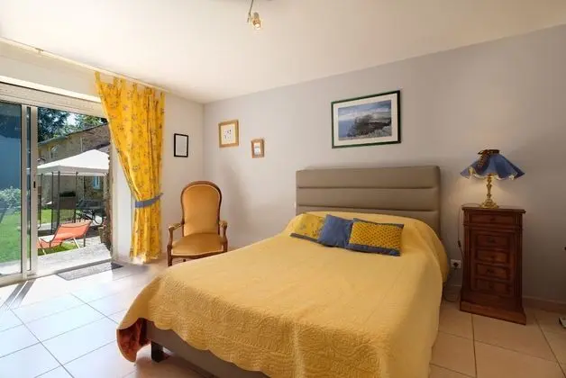 Tek Büyük Yataklı Oda (La Lavande)