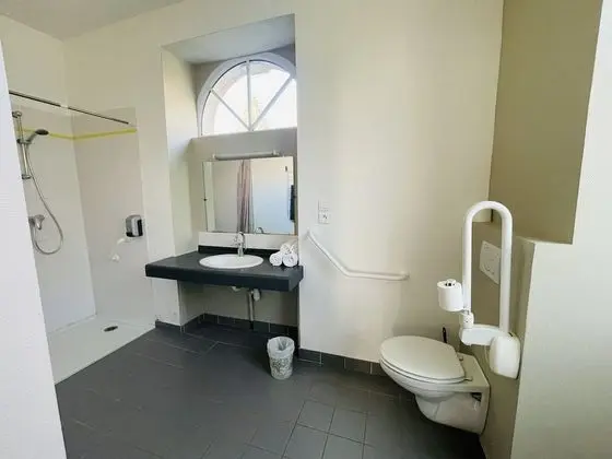 Apart Daire (Coquelicot)