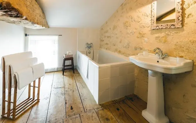 Üç Kişilik Oda, Özel Banyo (Le Grenier)