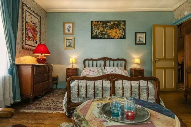 Tek Büyük Yataklı Oda