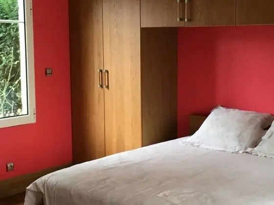 Üç Kişilik Oda, Birden Çok Yatak