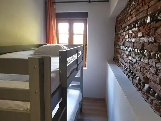 Classic Tek Büyük Yataklı Oda