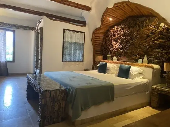 Luxury Tek Büyük Yataklı Oda
