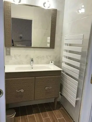 Tek Büyük Yataklı Oda (Marguerite)