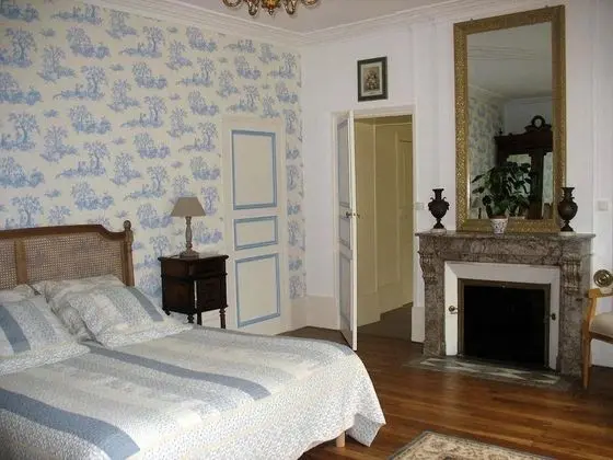 Tek Büyük Yataklı Oda (Marie-Antoinette)