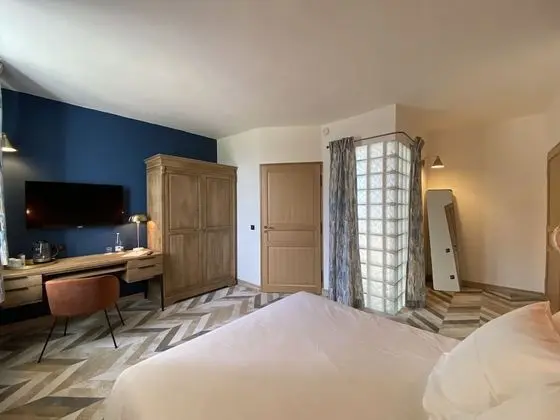 Superior Tek Büyük Yataklı Oda