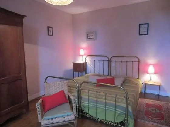 Tek Büyük veya İki Ayrı Yataklı Oda (Charmille)