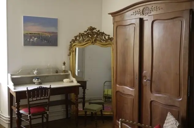 Tek Büyük veya İki Ayrı Yataklı Oda (Charmille)