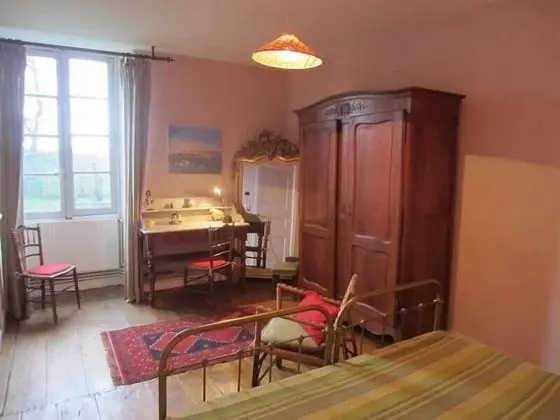 Tek Büyük veya İki Ayrı Yataklı Oda (Charmille)