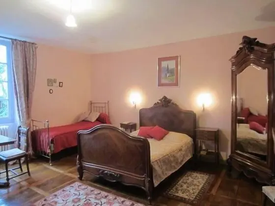 Tek Büyük Yataklı Oda (Acacia)