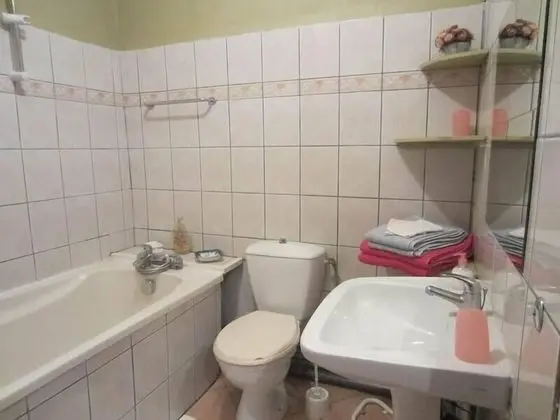 Tek Büyük Yataklı Oda (Acacia)