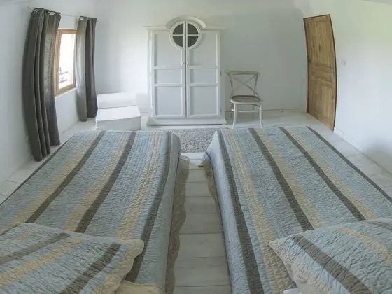 Kır Evi, Banyolu/Duşlu, Bahçe Manzaralı