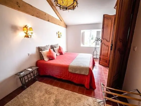 Deluxe Tek Büyük Yataklı Oda, Banyolu/Duşlu, Bahçe Manzaralı (Chambre Foulque)