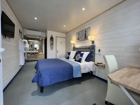 Superior Tek Büyük Yataklı Oda