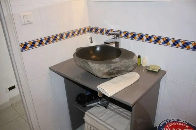 Tek Büyük Yataklı Oda, Sigara İçilmez, Havuz Kullanımı