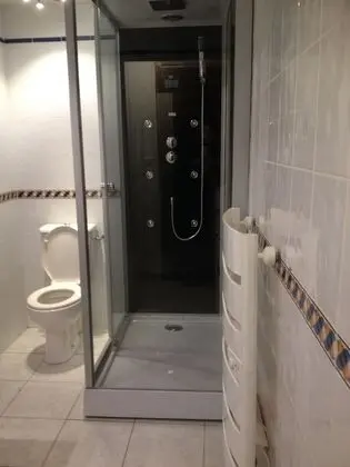 Tek Büyük Yataklı Oda, Sigara İçilmez, Havuz Kullanımı