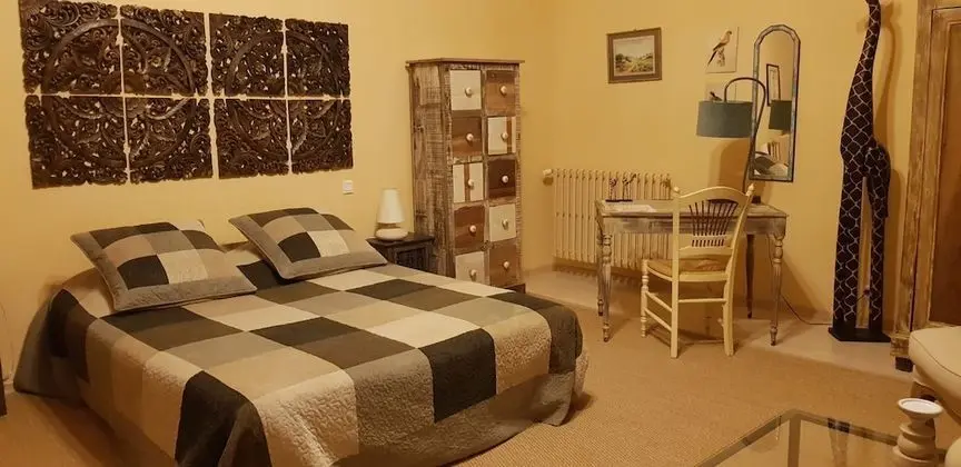 Tek Büyük Yataklı Oda (Forbin)