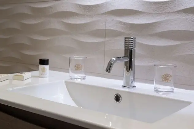 Dubleks (Outbuildings)