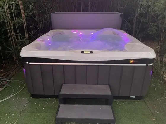 Comfort Tek Büyük Yataklı Oda, Banyolu/Duşlu