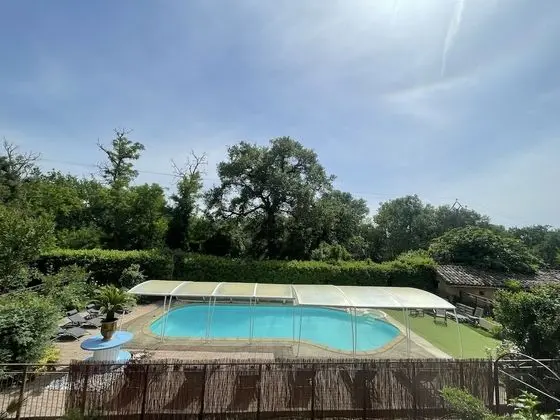 Süit, Banyolu/Duşlu, Avlu Manzaralı (Grande Suite)