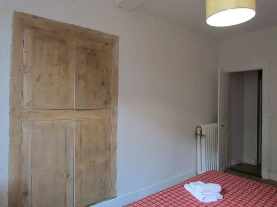 Tek Büyük Yataklı Oda (Crabère)