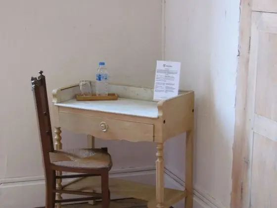 Tek Büyük Yataklı Oda (Crabère)